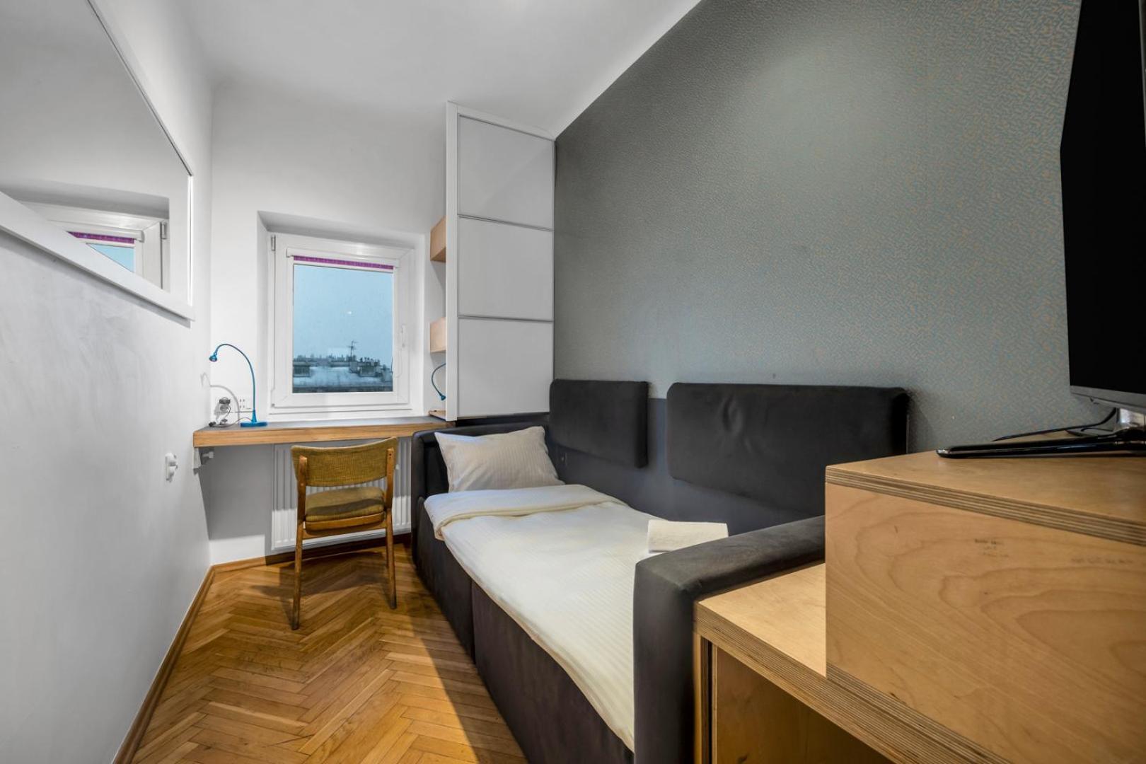 Metro Politechnika 3-Bedroom Apartment Varşovia Exterior foto